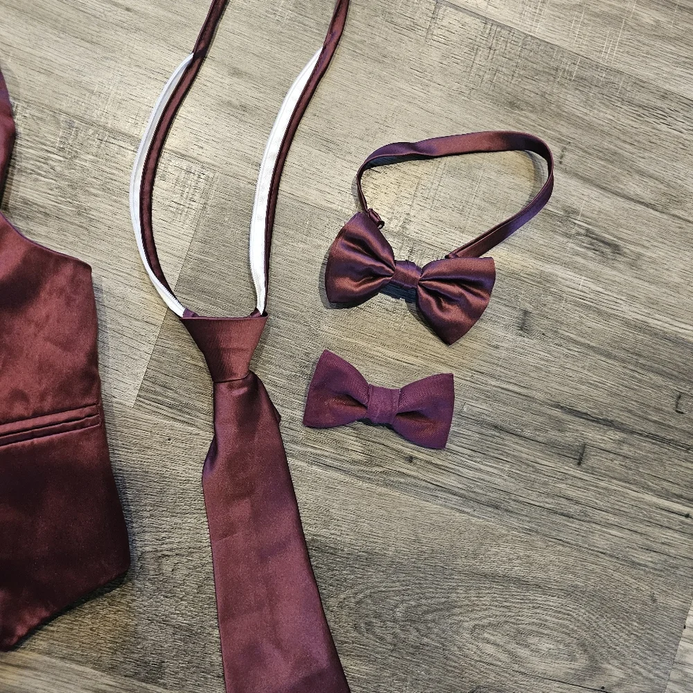 Little Gents vest, tie and bows
